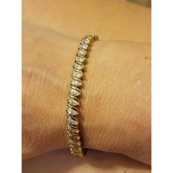 Sterling silver Cubic Zirconia Tennis Bracelet 7in - Picture 3 of 9